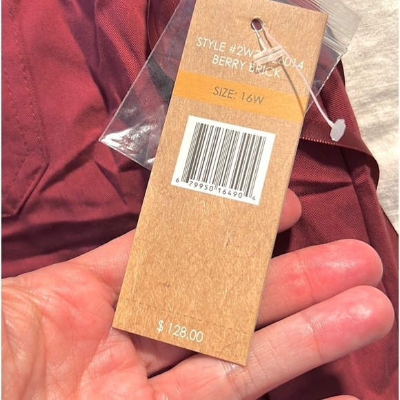 NWT, Size 16W, Hope & Harlow Here, There Everywhere Dress in Burgundy, Pockets! - Picture 2 of 12